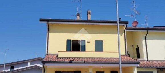 Villa de 5 habitaciónes en Comacchio, Italy No. 8606 6