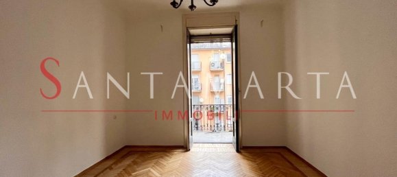 2 bedrooms Apartment in Milan, Italy No. 243676 10