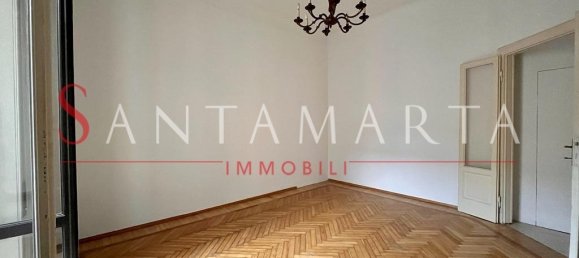 2 bedrooms Apartment in Milan, Italy No. 243676 2