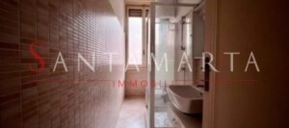 2 bedrooms Apartment in Milan, Italy No. 243676 25