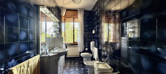 5 bedrooms House in Abano Terme, Italy No. 302522 6