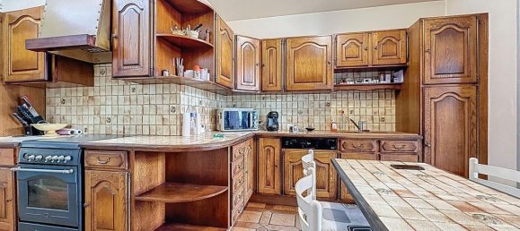 4 bedrooms House in Saint-Eloy-les-Mines, France No. 341404 7