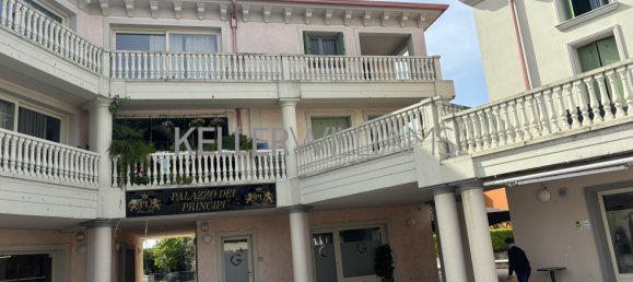 2 bedrooms Apartment in Desenzano del Garda, Italy No. 288977 19