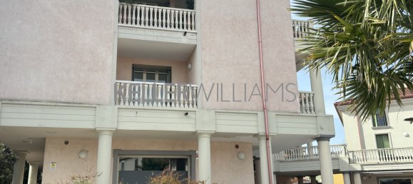 2 bedrooms Apartment in Desenzano del Garda, Italy No. 288977 21