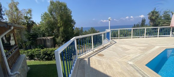 Villa 4+2 in Turkler, Turkey No. 21238 2