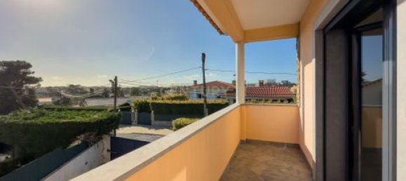 5 bedrooms Villa in Cascais, Portugal No. 87415 25
