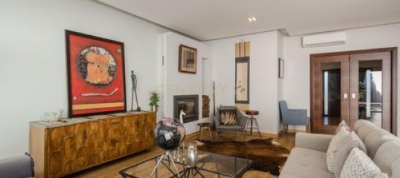 5 bedrooms Villa in Cascais, Portugal No. 87415 12