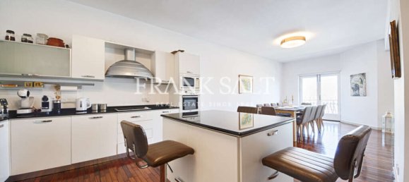 Apartamento de 4 dormitorios en Pieta, Malta No. 1089 2