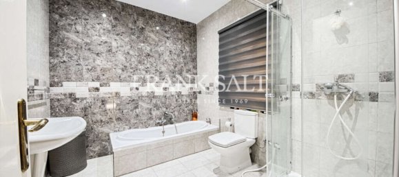 Apartamento de 4 dormitorios en Pieta, Malta No. 1089 11