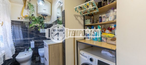 3 Schlafzimmer Wohnung in Rome, Italy, Nr. 341801 16