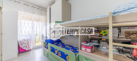 3 Schlafzimmer Wohnung in Rome, Italy, Nr. 341801 12