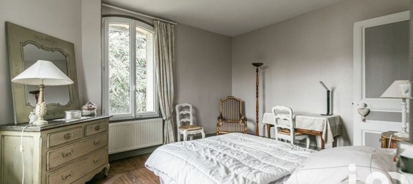 5 bedrooms House in Sucy-en-Brie, France No. 185162 27