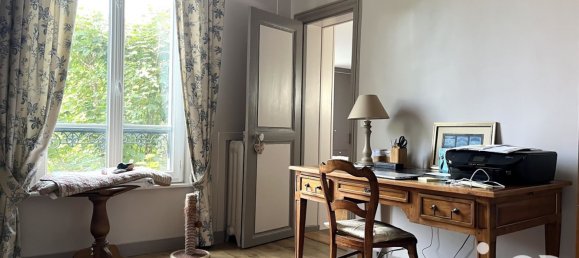 5 bedrooms House in Sucy-en-Brie, France No. 185162 21