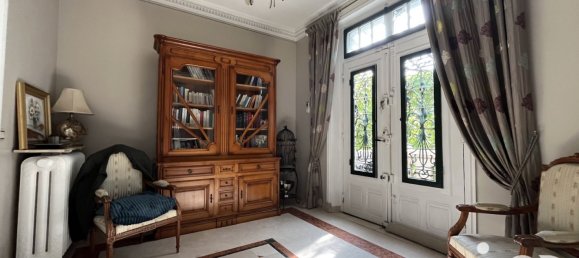 5 bedrooms House in Sucy-en-Brie, France No. 185162 16