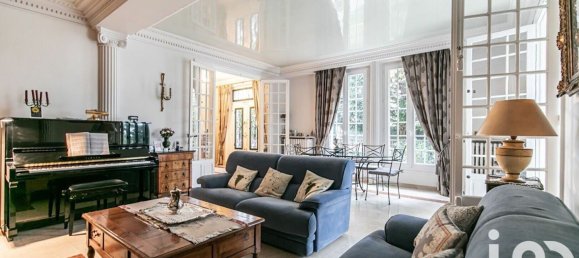 5 bedrooms House in Sucy-en-Brie, France No. 185162 7