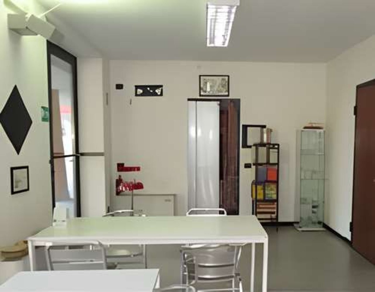 Коммерческая недвижимость 115м² в Безана ин Брианца, Италия № 359803