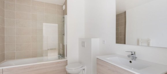 4 chambres Appartement à Gennevilliers, France No. 176053 26