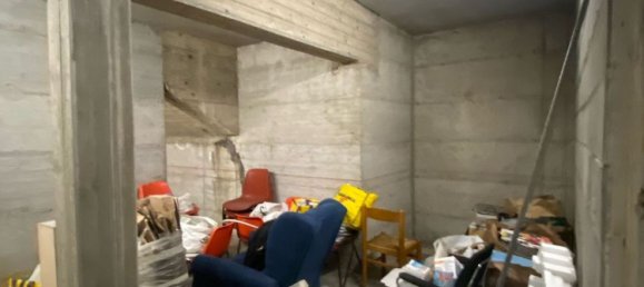 Gewerbliche Immobilie in Bollate, Italy 50m², Nr. 94432 14