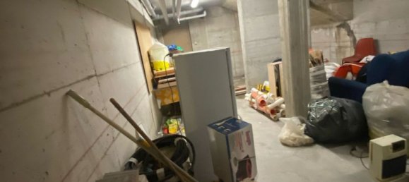 Gewerbliche Immobilie in Bollate, Italy 50m², Nr. 94432 16