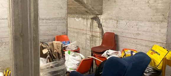 Gewerbliche Immobilie in Bollate, Italy 50m², Nr. 94432 12