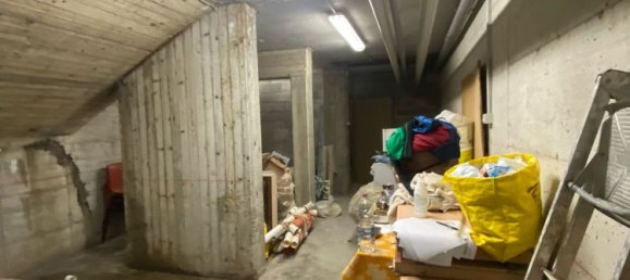 Gewerbliche Immobilie in Bollate, Italy 50m², Nr. 94432 17