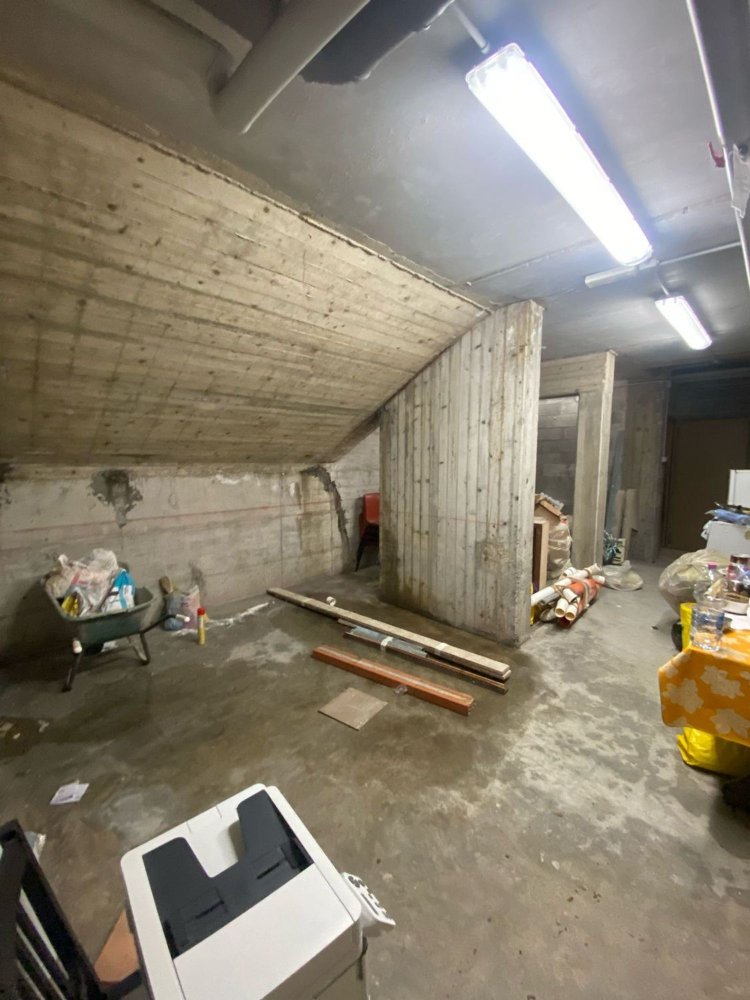 Gewerbliche Immobilie in Bollate, Italy 50m², Nr. 94432