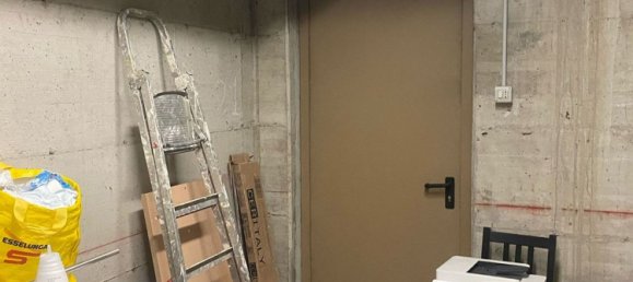 Gewerbliche Immobilie in Bollate, Italy 50m², Nr. 94432 10