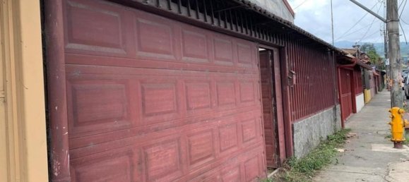 3 bedrooms House in Goicoechea , Costa Rica No. 645 2