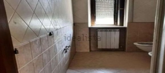 4 rooms Apartment in Pescara, Italy No. 288395 2