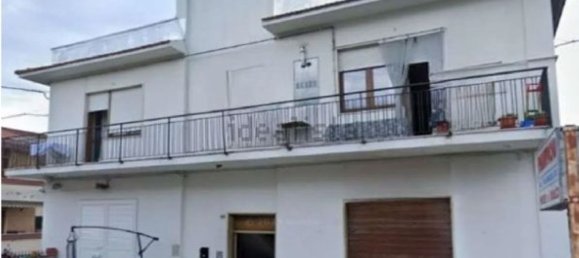 4 rooms Apartment in Pescara, Italy No. 288395 14