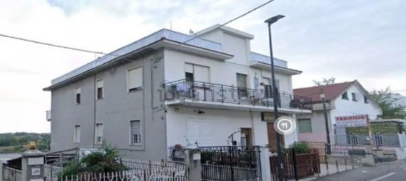 4 rooms Apartment in Pescara, Italy No. 288395 16