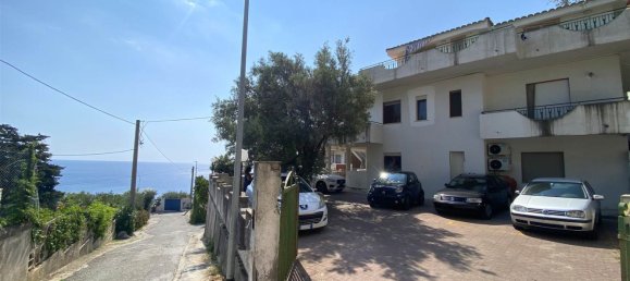 4-Zimmer Wohnung in Stalettì, Italy, Nr. 226338 3