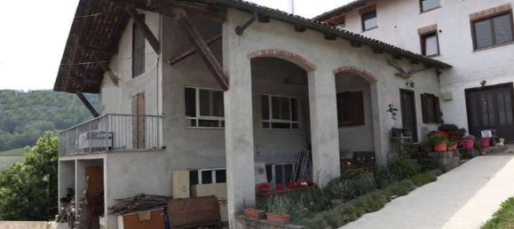 12 rooms House in Berzano di San Pietro, Italy No. 227132 31