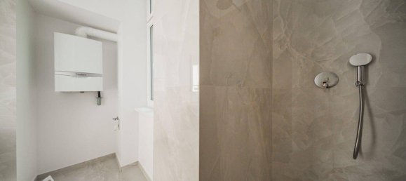 Apartamento de 3 habitaciónes en Mariahilf, Austria No. 220664 8