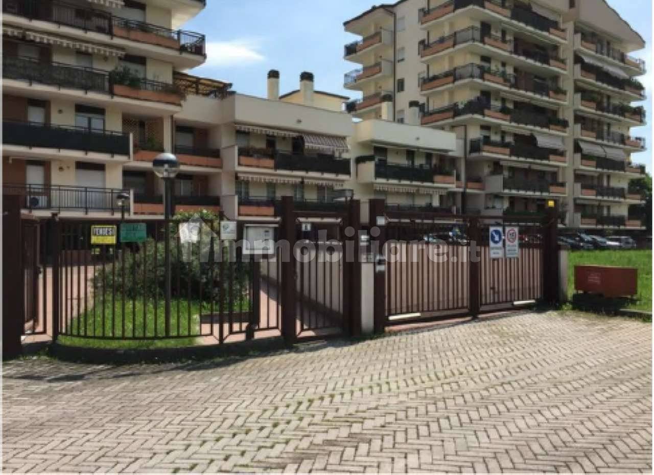 28m² Garage in Bollate, Italy No. 304849