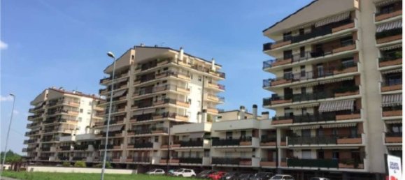 28m² Garage in Bollate, Italy No. 304849 3