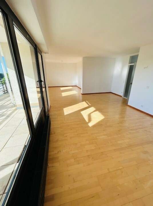 Apartamento T3 em North Rhine-Westphalia, Germany N.º 223574