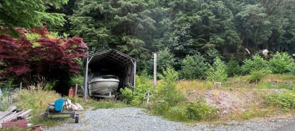 3 bedrooms House in British Columbia, Canada No. 220 9