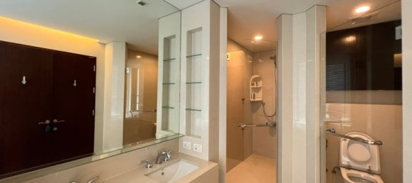 3 Schlafzimmer Eigentumswohnung in Pathum Wan, Thailand, Nr. 62657 14