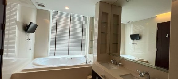 3 Schlafzimmer Eigentumswohnung in Pathum Wan, Thailand, Nr. 62657 13