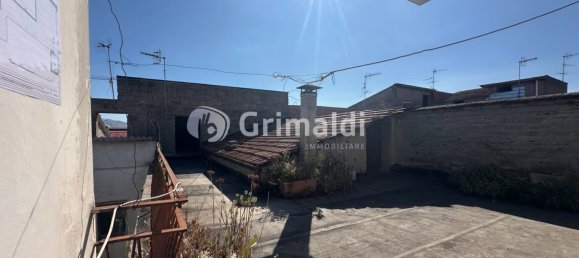3 Schlafzimmer Doppelhaus in Acerra, Italy, Nr. 351655 10