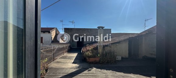 3 Schlafzimmer Doppelhaus in Acerra, Italy, Nr. 351655 8