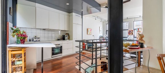 3 bedrooms Duplex in Paris, France No. 163560 9