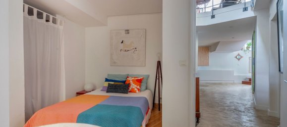 3 bedrooms Duplex in Paris, France No. 163560 16