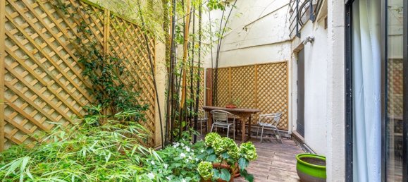 3 bedrooms Duplex in Paris, France No. 163560 2