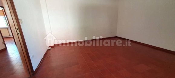 5 rooms Building in Belforte del Chienti, Italy No. 328252 8