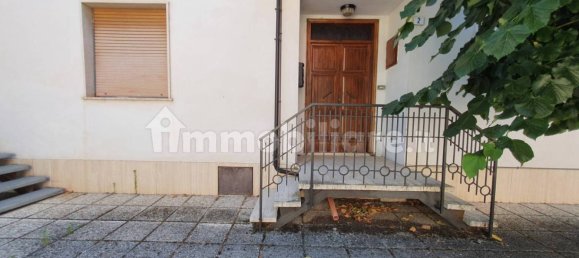 5 rooms Building in Belforte del Chienti, Italy No. 328252 4