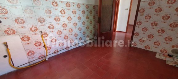 5 rooms Building in Belforte del Chienti, Italy No. 328252 7