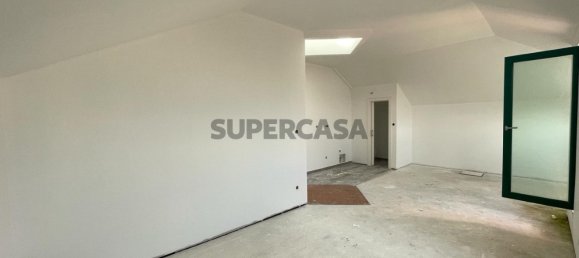 248m² Building in Ferrel, Portugal No. 156997 17
