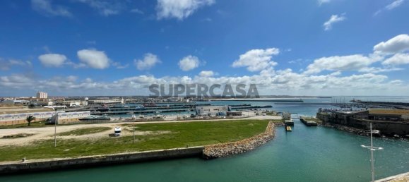 248m² Building in Ferrel, Portugal No. 156997 24